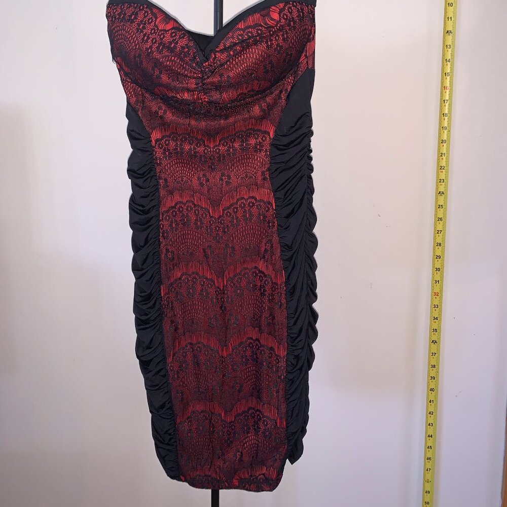 FREDERICK'S of HOLLYWOOD red & black strapless bodycon dress, size small (S) - Picture 2 of 4